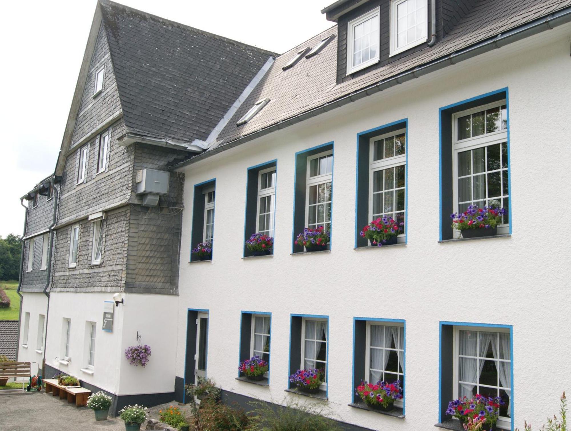 Bed And Breakfast Am Knittenberg Winterberg Exterior foto